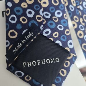 Profuomo Men's Navy Blue Silk Tie with Light Blue and Beige Ring Pattern